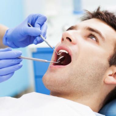 Viete, čo vás čaká na preventívnej prehliadke u zubára? 